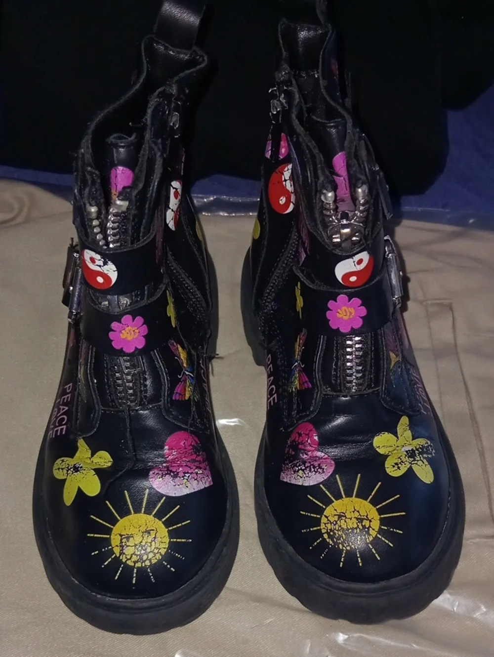 Steve Madden Black Floral & Sun Print Lace-Up Ankle Boots